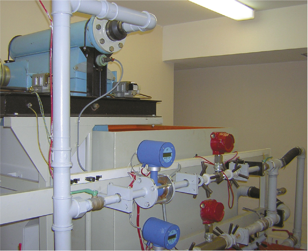 Рис. 1. Общий вид стенда