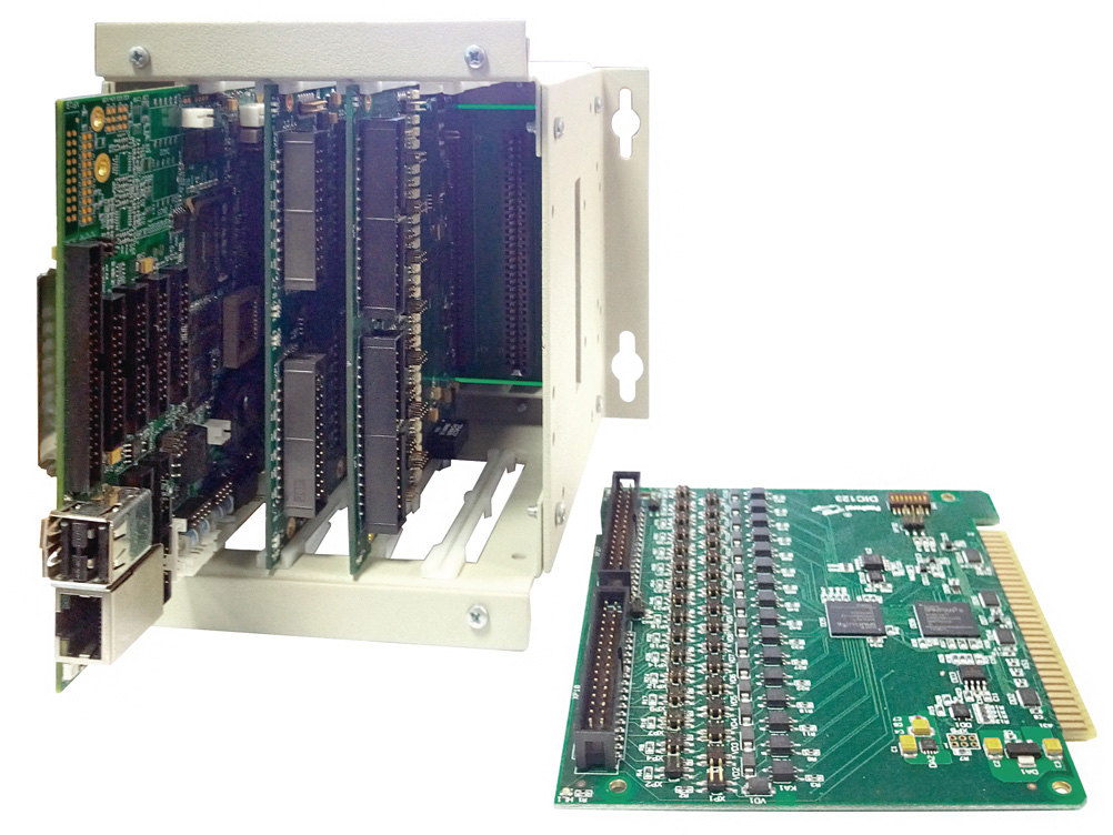 Рис. 6. Шасси с модулями формата MicroPC