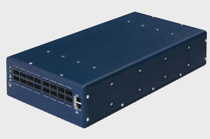 Рис. 8. 100-гигабитный 16-портовый HPEC-коммутатор DynaNET 100G-01