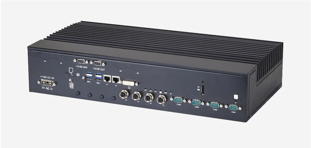 Рис. 2. Транспортный компьютер ADLINK AVA-5600