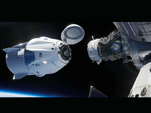 SpaceX сворачивает Dragon: NASA пытается вернуть Starliner в строй, несмотря на его проблемы